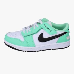 Air Jordan 1 Low Flyease - new in box